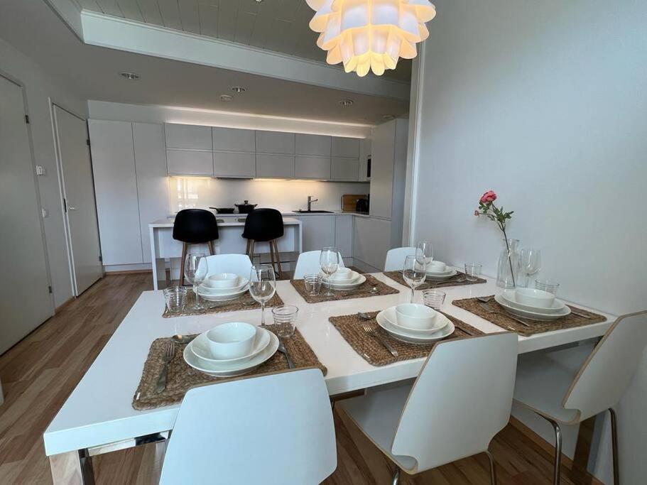 Spacious And Stylish Penthouse In Downtown Rovaniemi Luaran gambar